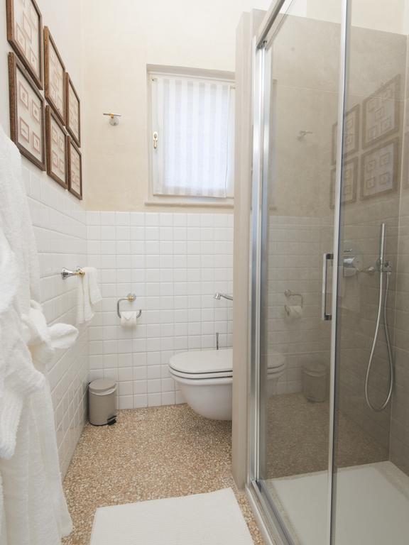 Suite Prestige Verona Luaran gambar