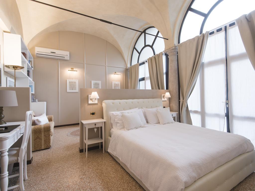 Suite Prestige Verona Luaran gambar