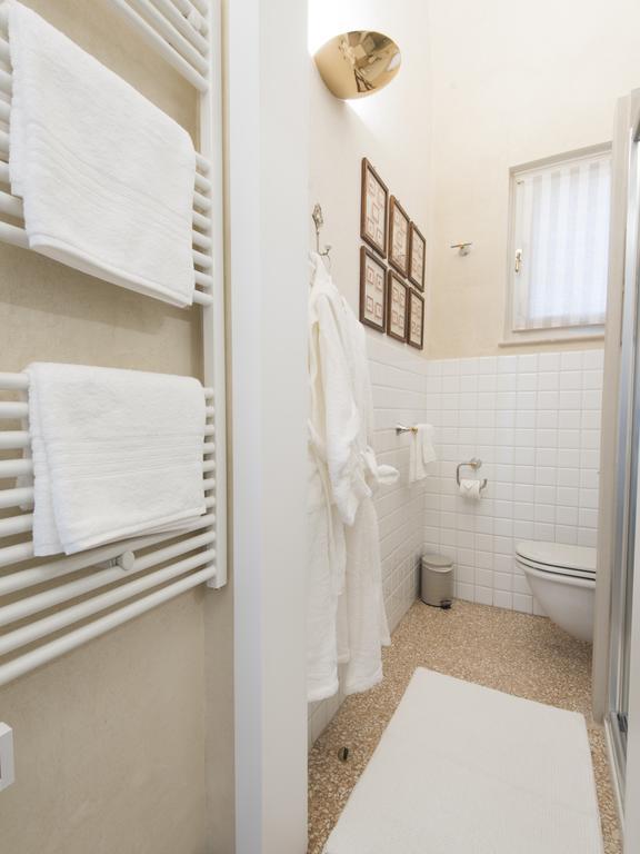 Suite Prestige Verona Luaran gambar